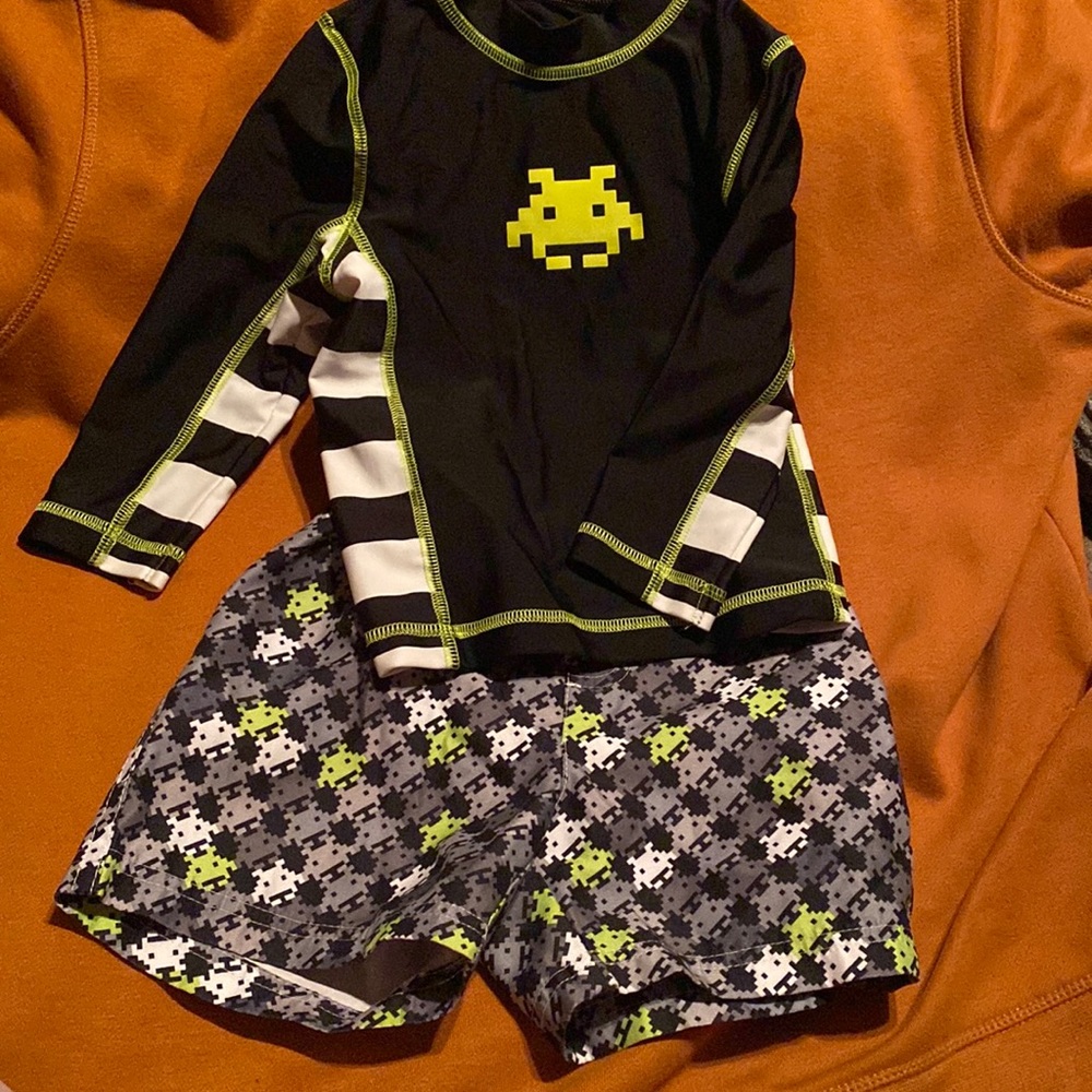 CIRCO boys bathing suit 18m